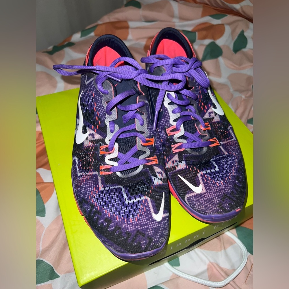 Nike running shoes tribal print